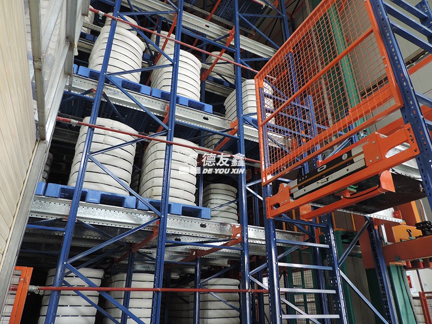 抛磨材料行业-堆垛机穿梭车立库