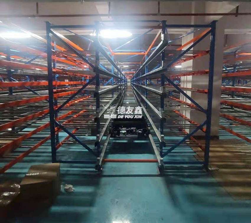 多层穿梭车货架